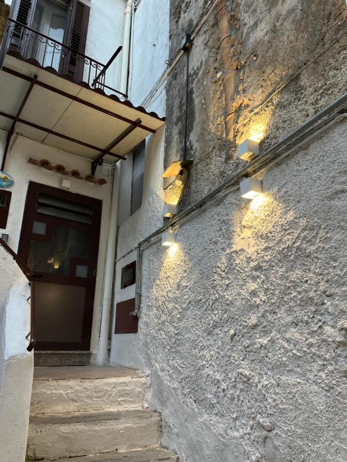 B&B Due Su Due Holiday Vietri 外观 照片