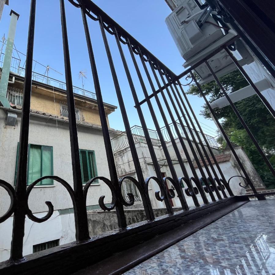 B&B Due Su Due Holiday Vietri 外观 照片