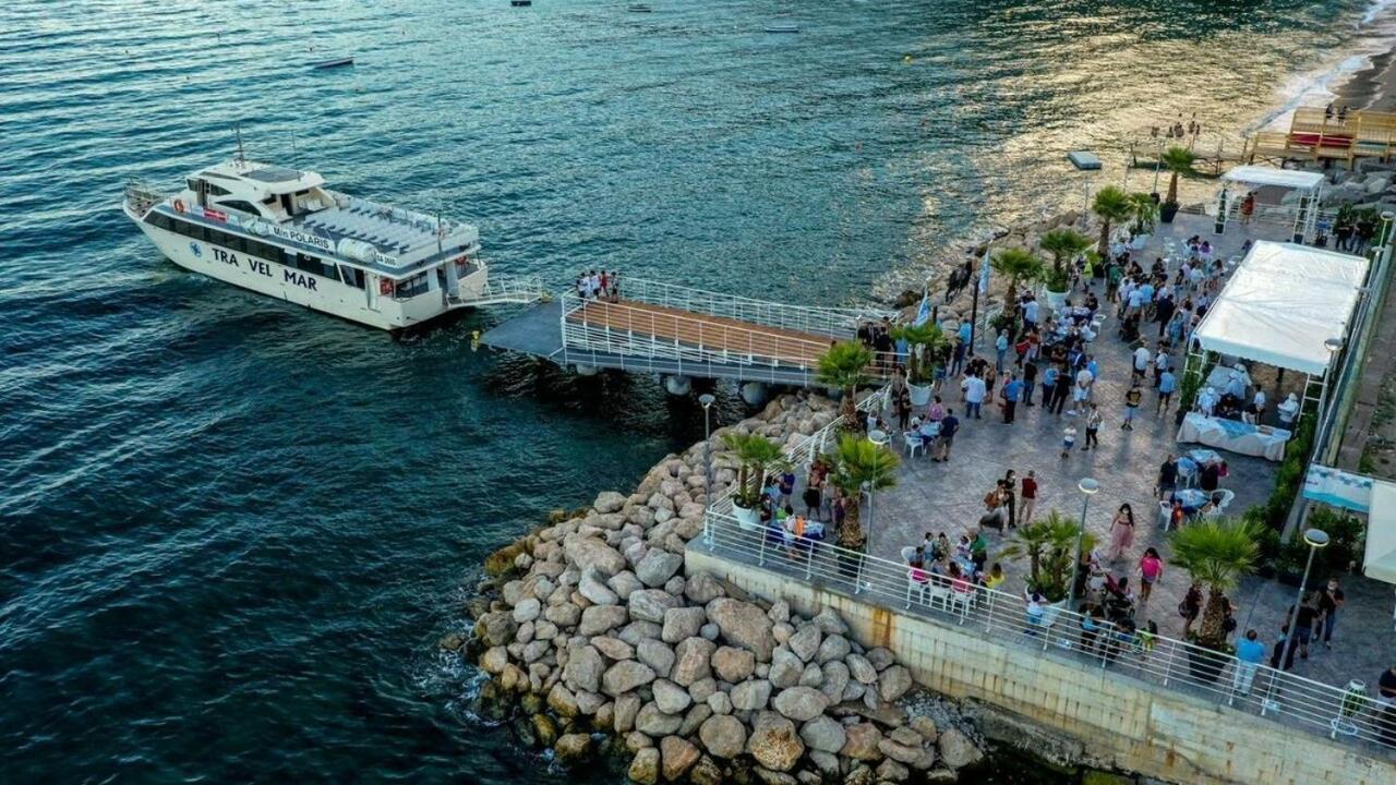 B&B Due Su Due Holiday Vietri 外观 照片