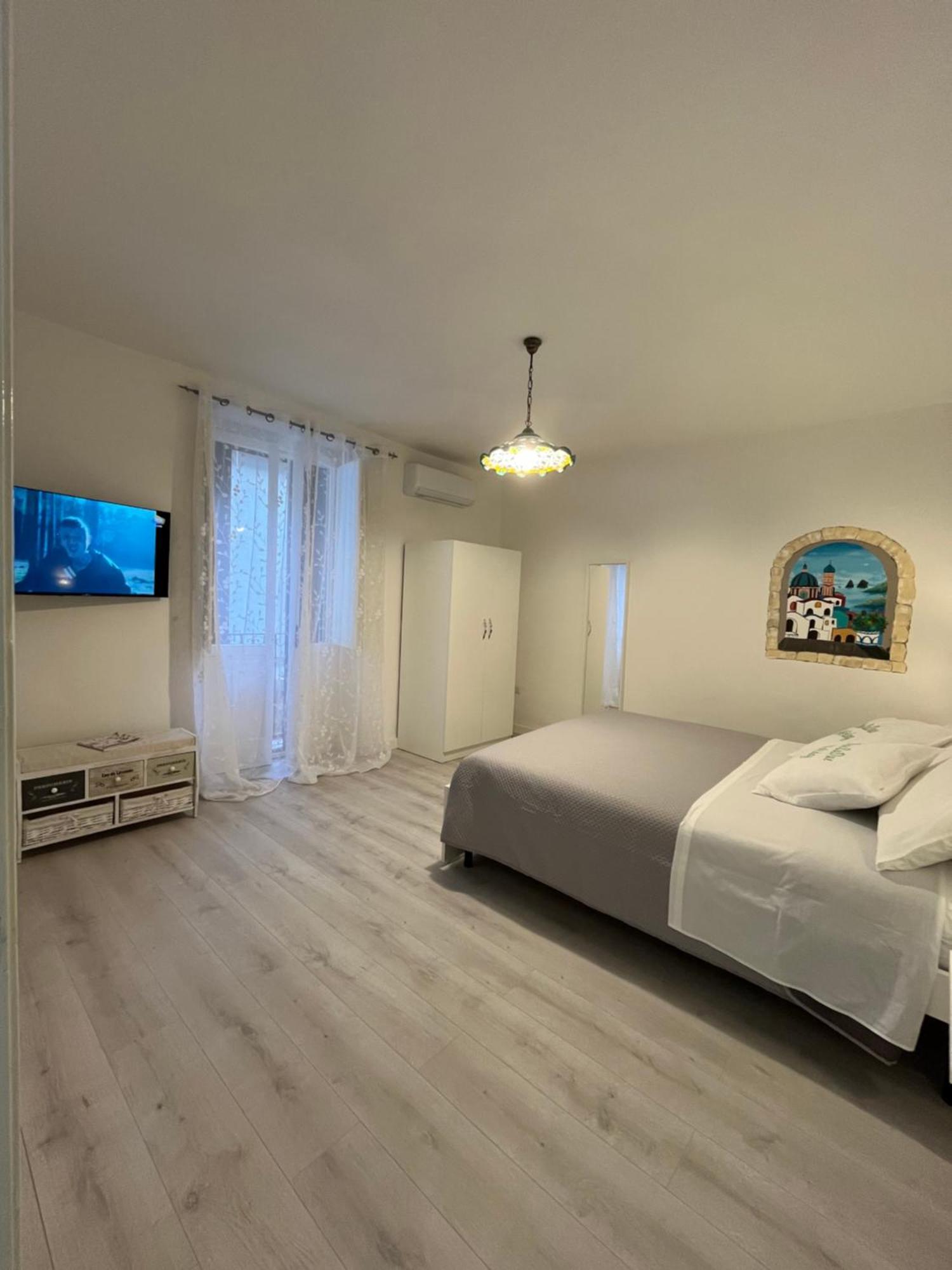 B&B Due Su Due Holiday Vietri 外观 照片
