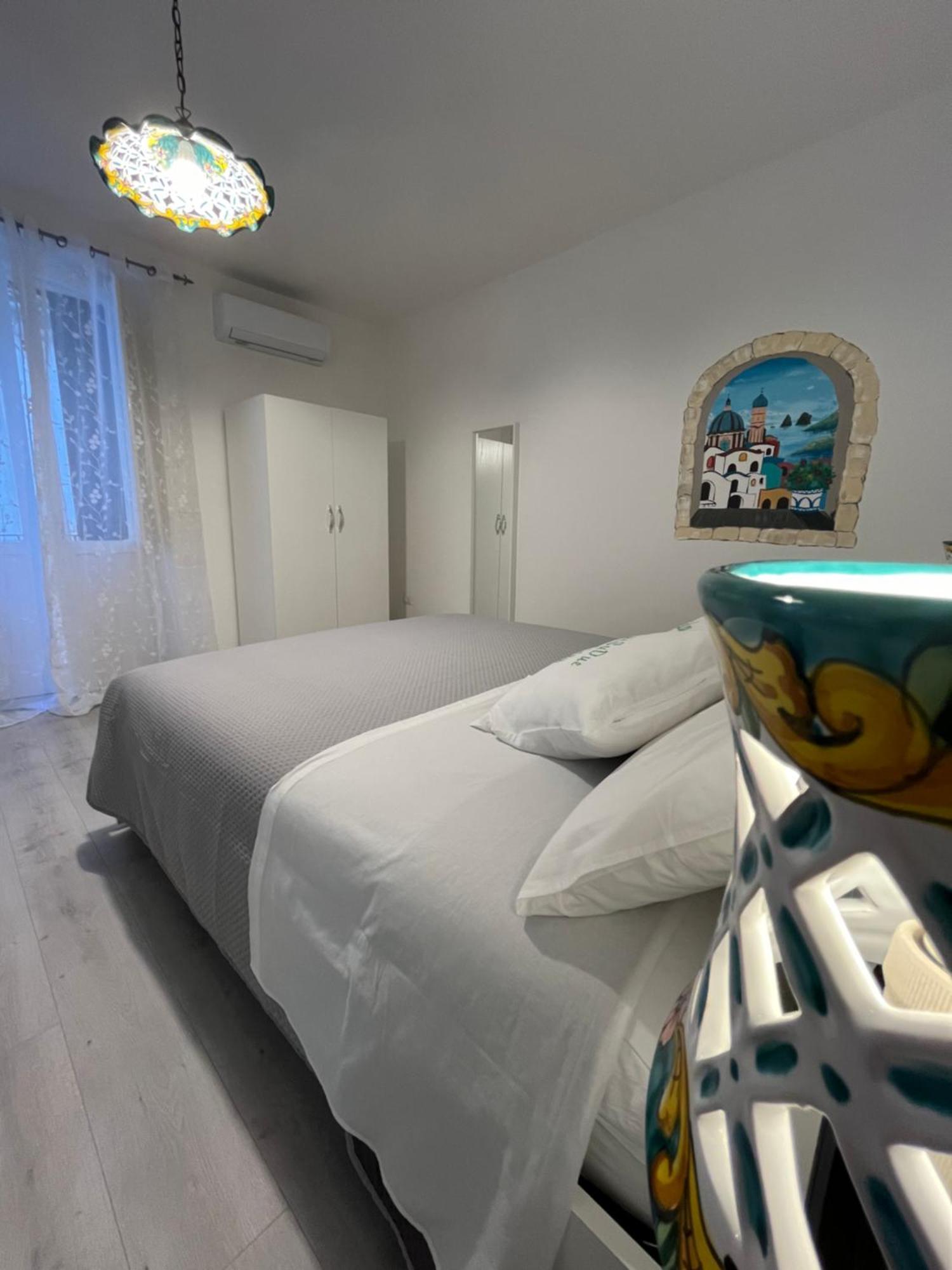 B&B Due Su Due Holiday Vietri 外观 照片