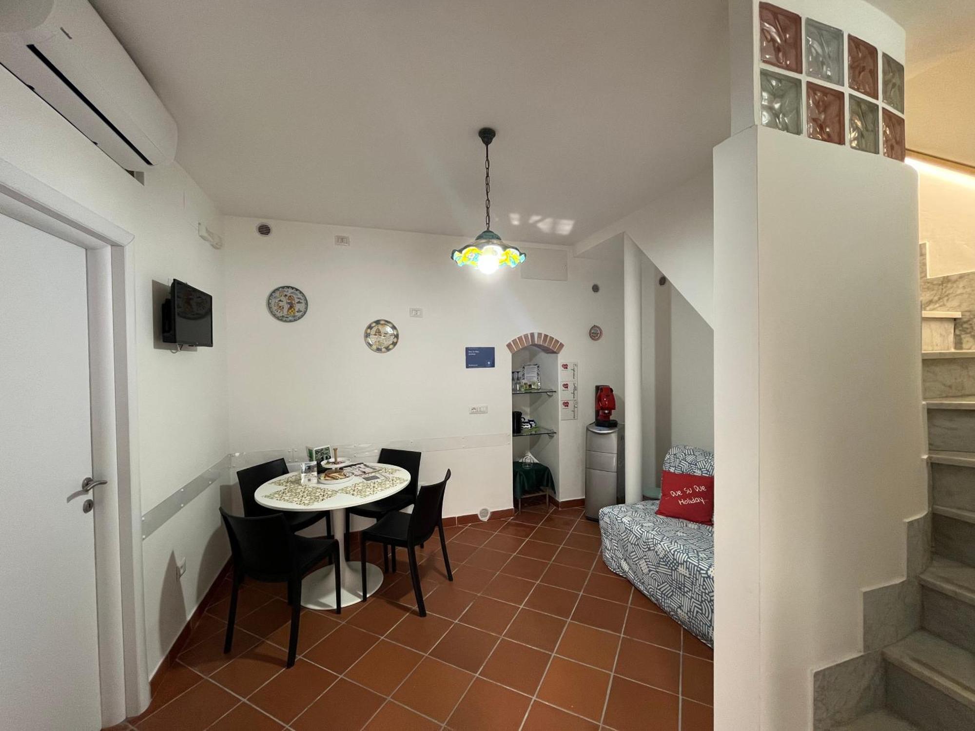 B&B Due Su Due Holiday Vietri 外观 照片